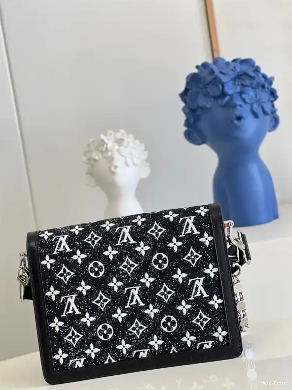 LOUIS MM DAUPHINE VUITTON 0523